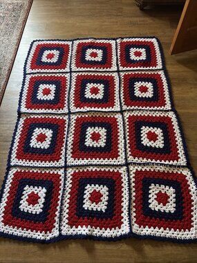 Red White & Blue Granny Squares Afghan Homemade Size 66 X 48